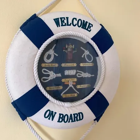 Seascape On The Edge Of Town: 4 Beds Ensuite. * Belmullet