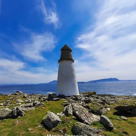 Seascape On The Edge Of Town: 4 Beds Ensuite. Dom wakacyjny Belmullet