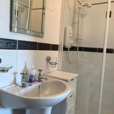 Seascape On The Edge Of Town: 4 Beds Ensuite. * Belmullet