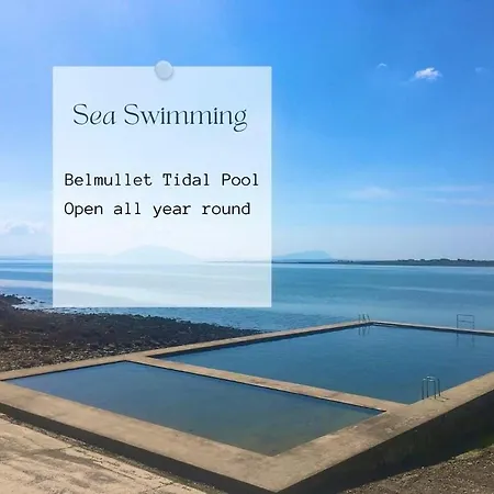 Σπίτι διακοπών Seascape On The Edge Of Town: 4 Beds Ensuite. *