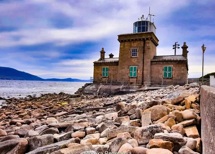 Seascape On The Edge Of Town: 4 Beds Ensuite. Belmullet