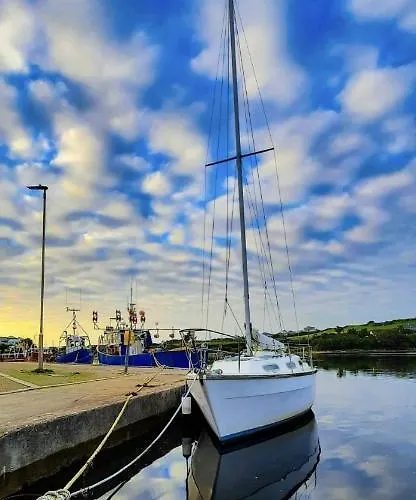 Seascape On The Edge Of Town: 4 Beds Ensuite. * Belmullet